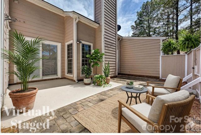 6816 Copernicus Circle, Charlotte, NC 28226