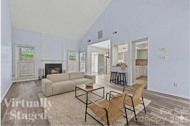 6816 Copernicus Circle, Charlotte, NC 28226