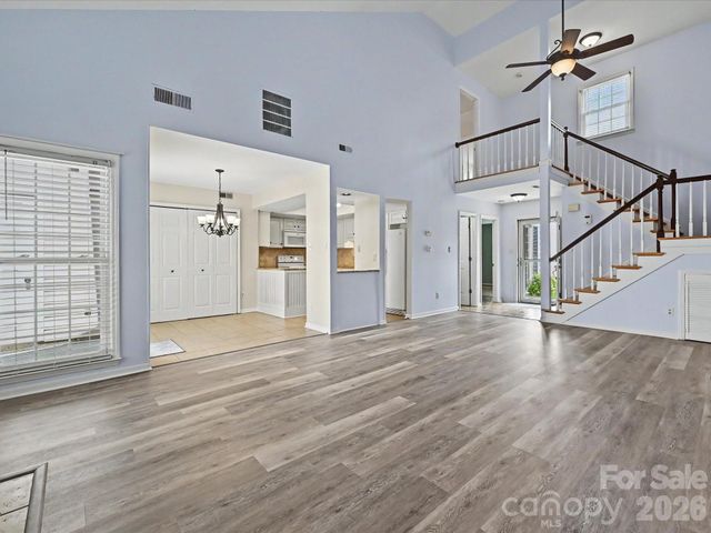 6816 Copernicus Circle, Charlotte, NC 28226