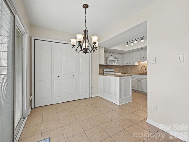 6816 Copernicus Circle, Charlotte, NC 28226