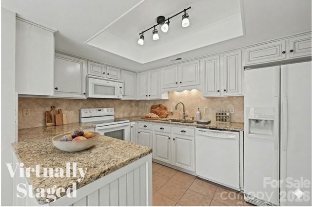 6816 Copernicus Circle, Charlotte, NC 28226