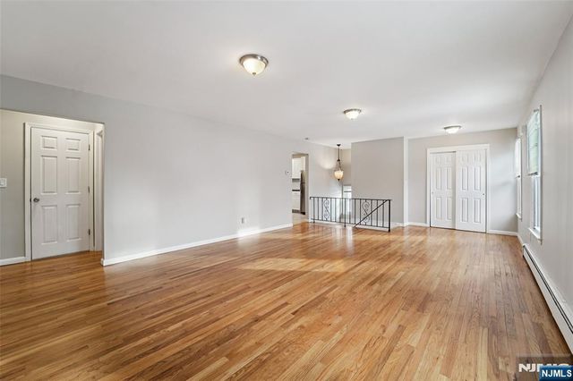 215 Woodside Avenue 2, Ridgewood, NJ 07450