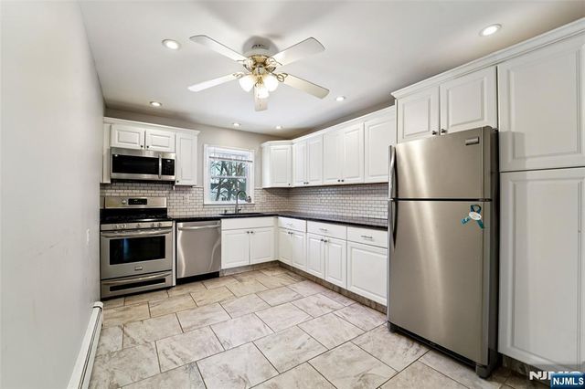 215 Woodside Avenue 2, Ridgewood, NJ 07450