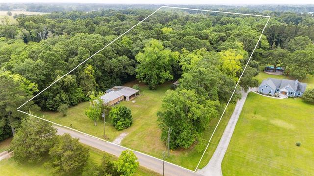 18318 Kendrick Road, Robertsdale, AL 36567