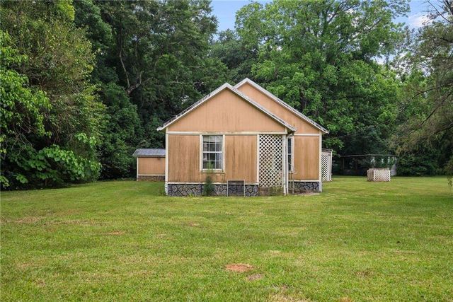 18318 Kendrick Road, Robertsdale, AL 36567
