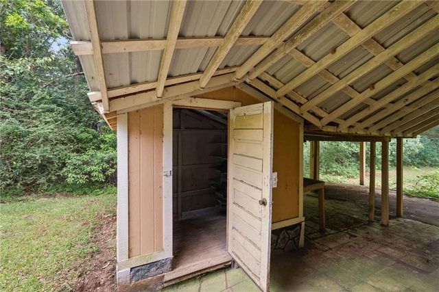 18318 Kendrick Road, Robertsdale, AL 36567
