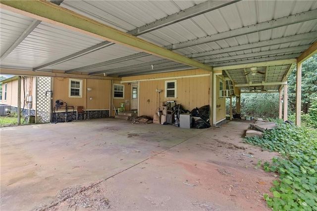 18318 Kendrick Road, Robertsdale, AL 36567