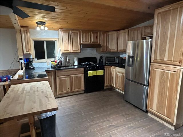 1060 Pinto Trail, Como, CO 80432