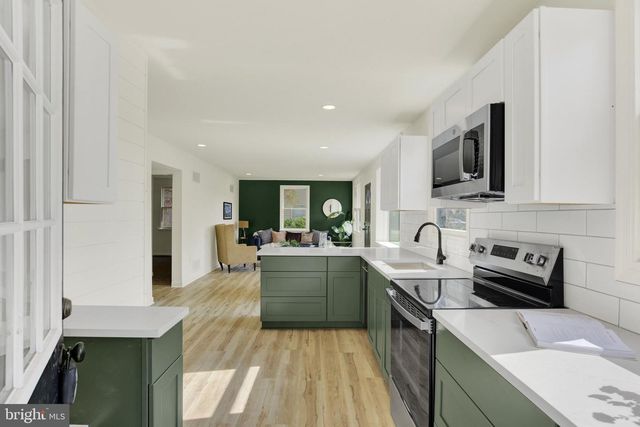 4020 CHEROKEE AVE, Camp Hill, PA 17011