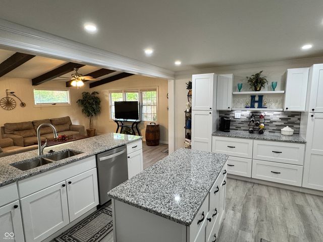59 Heritage Drive, Terre Haute, IN 47803