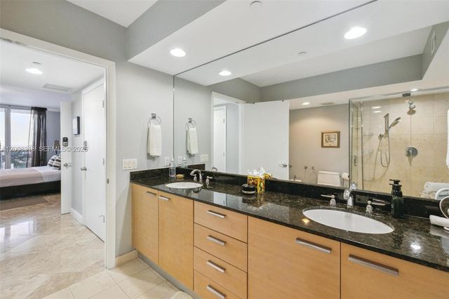 1830 S OCEAN DR 4803, Hallandale Beach, FL 33009