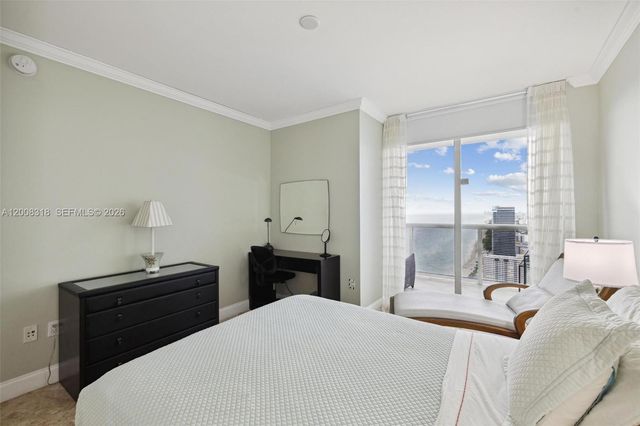 1830 S OCEAN DR 4803, Hallandale Beach, FL 33009