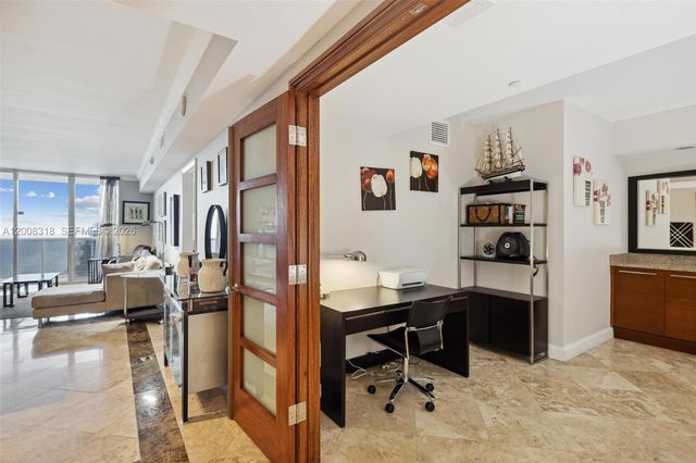 1830 S OCEAN DR 4803, Hallandale Beach, FL 33009