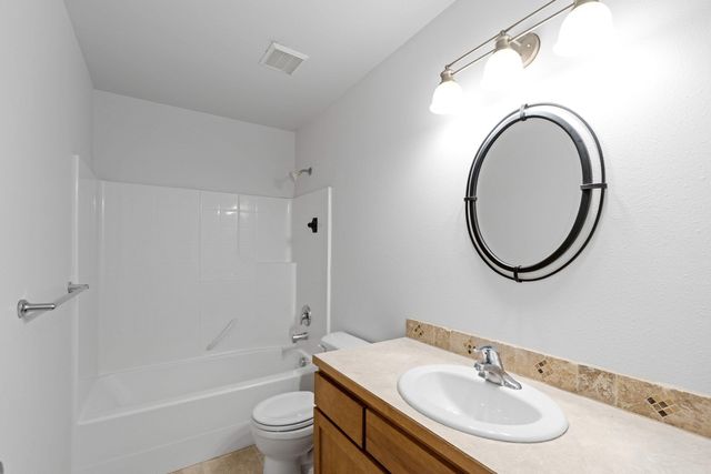 3808 S VERCLER Ln, Spokane Valley, WA 99206