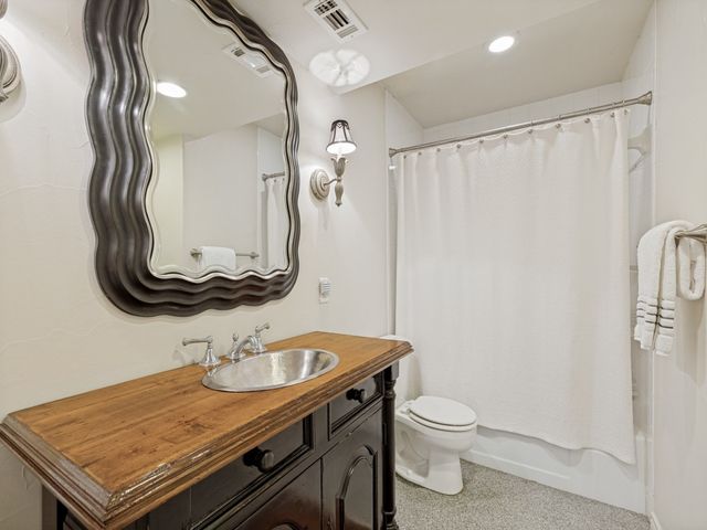 7617 Riverbrook Drive 14, Dallas, TX 75230