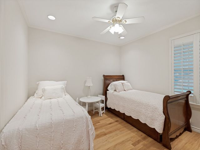 7617 Riverbrook Drive 14, Dallas, TX 75230