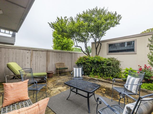7617 Riverbrook Drive 14, Dallas, TX 75230
