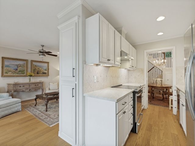 7617 Riverbrook Drive 14, Dallas, TX 75230