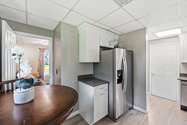 128 Newfield Rd, Springfield, MA 01119