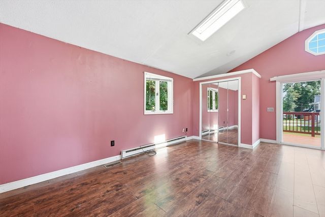 128 Newfield Rd, Springfield, MA 01119