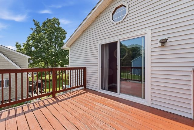 128 Newfield Rd, Springfield, MA 01119