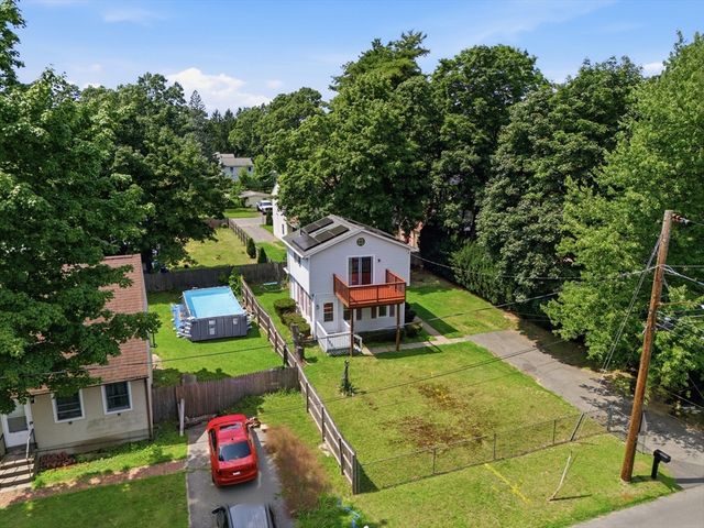 128 Newfield Rd, Springfield, MA 01119