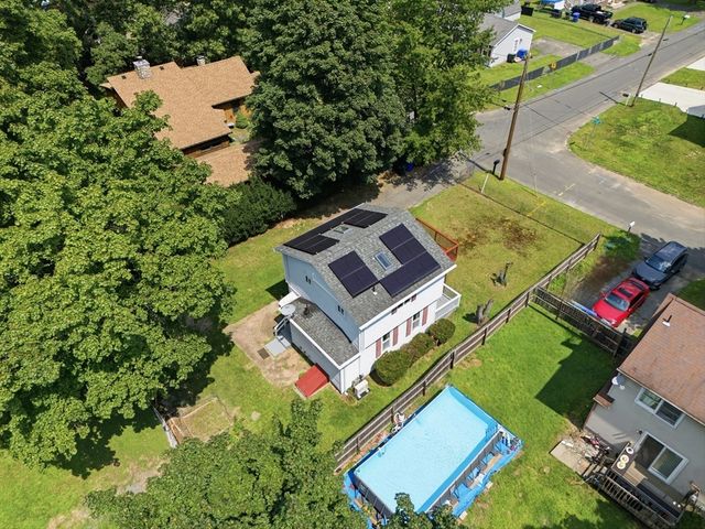 128 Newfield Rd, Springfield, MA 01119