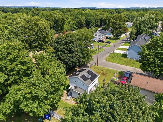 128 Newfield Rd, Springfield, MA 01119