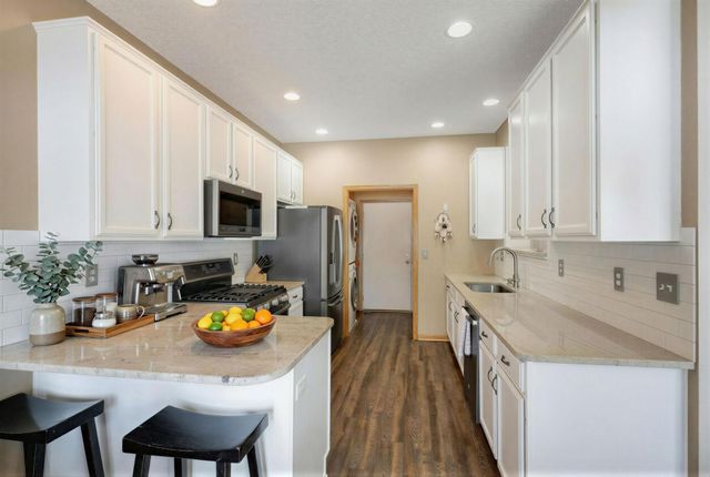 19725 Canary Path, Farmington, MN 55024