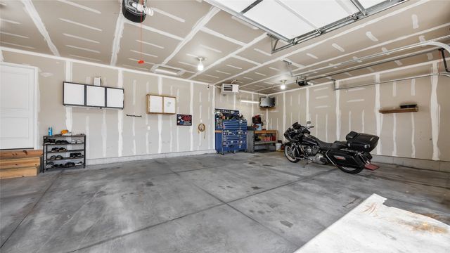 2084 Crestwood Lane, Marion, IA 52302