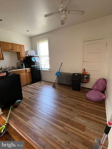 5407 WALNUT ST, Philadelphia, PA 19139