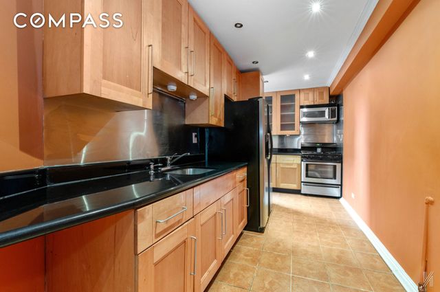 3345 90th St Apt 1K, New York City, NY 11372