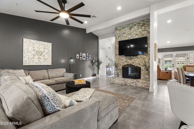 9062 E SHEENA Drive, Scottsdale, AZ 85260