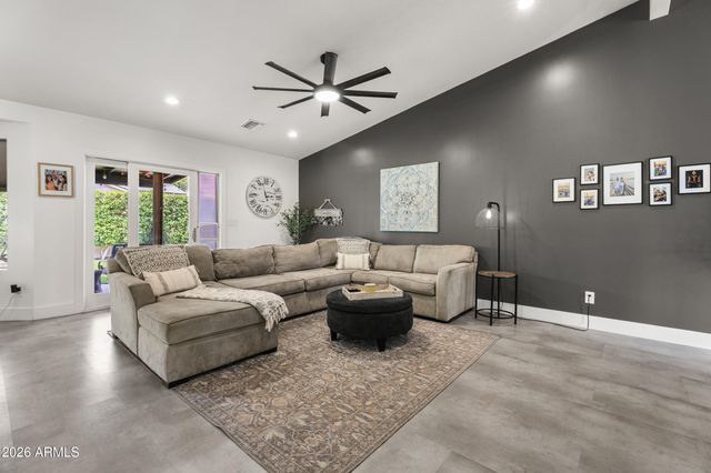 9062 E SHEENA Drive, Scottsdale, AZ 85260