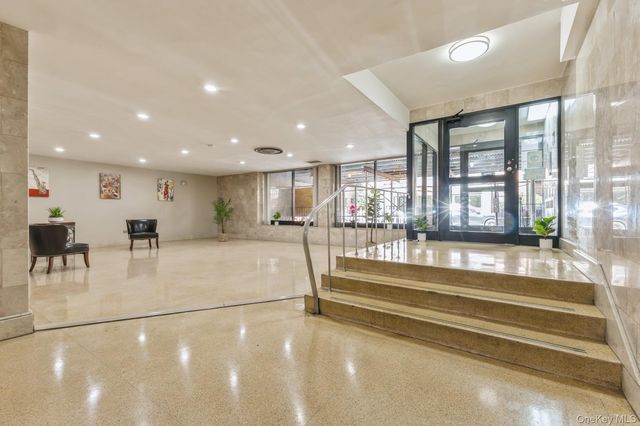 99-10 60th Avenue 1A, Corona, NY 11368