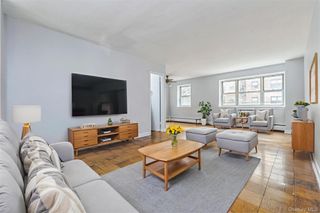 99-10 60th Avenue 1A, Corona, NY 11368