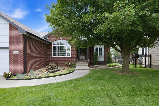 14012 W Highland Springs Ct, Wichita, KS 67235