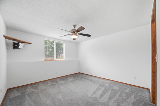 14012 W Highland Springs Ct, Wichita, KS 67235