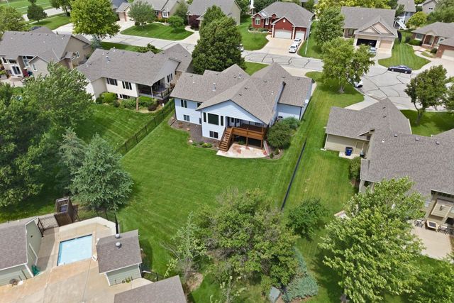 14012 W Highland Springs Ct, Wichita, KS 67235