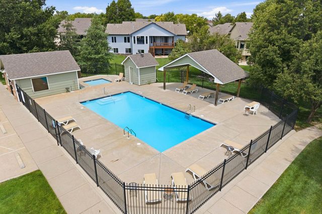 14012 W Highland Springs Ct, Wichita, KS 67235
