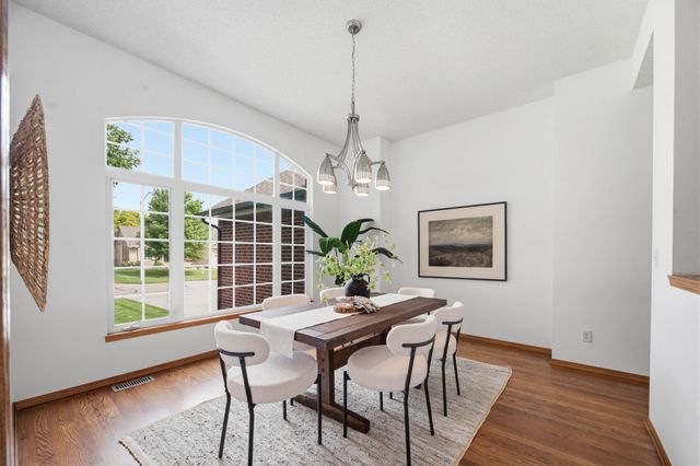 14012 W Highland Springs Ct, Wichita, KS 67235