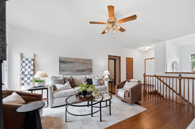 14012 W Highland Springs Ct, Wichita, KS 67235