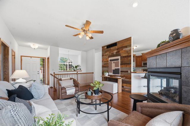 14012 W Highland Springs Ct, Wichita, KS 67235