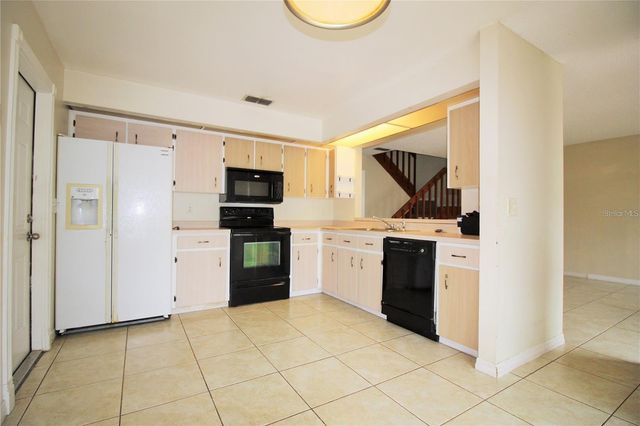 4684 PHEASANT RUN DRIVE 3B, Orlando, FL 32808