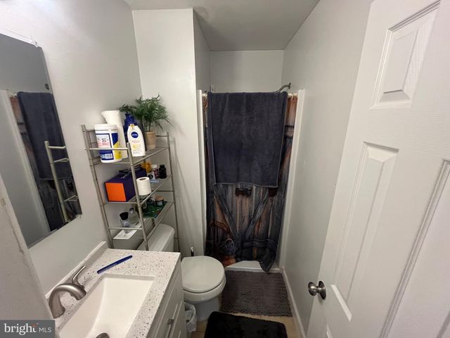 3828 MONTE VISTA PL #102B, Alexandria, VA 22309