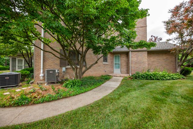 804 Old Dobbin Road, Lexington, KY 40502