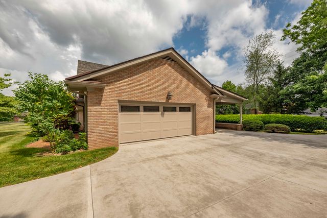 804 Old Dobbin Road, Lexington, KY 40502