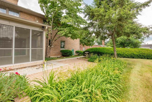 804 Old Dobbin Road, Lexington, KY 40502