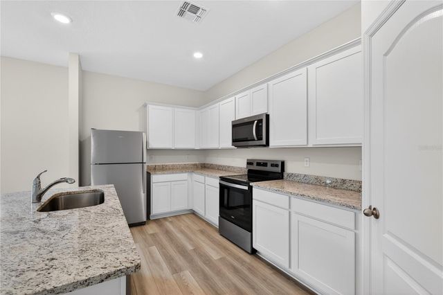 13485 LEAPING WATER WAY, Astatula, FL 34705