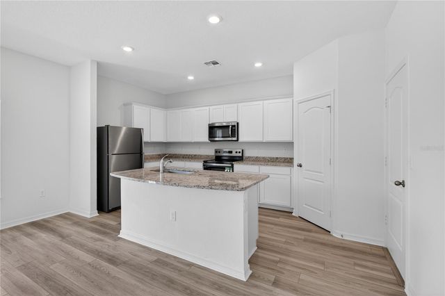 13485 LEAPING WATER WAY, Astatula, FL 34705